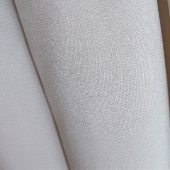 Sweet Beginnings Size 4 Girl's Formal Dress (pearl/champagne color) - Picture 10 of 10